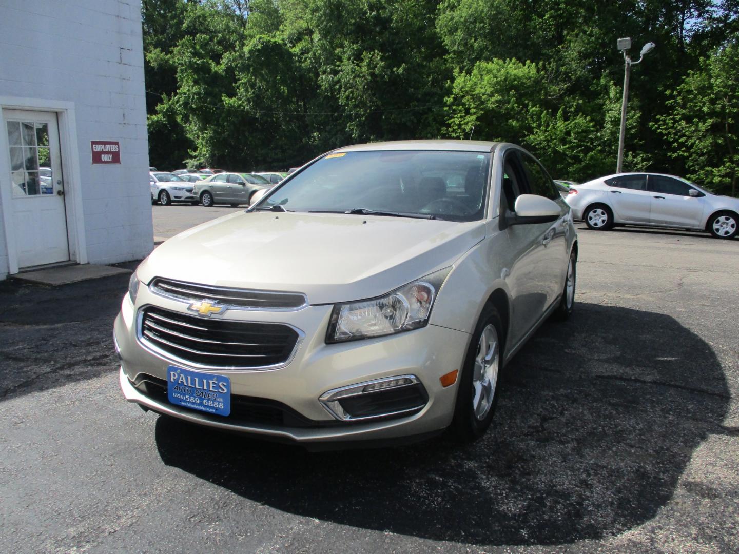 2015 GOLD Chevrolet Cruze (1G1PC5SB5F7) , AUTOMATIC transmission, located at 540a Delsea Drive, Sewell, NJ, 08080, (856) 589-6888, 39.752560, -75.111206 - Photo#0